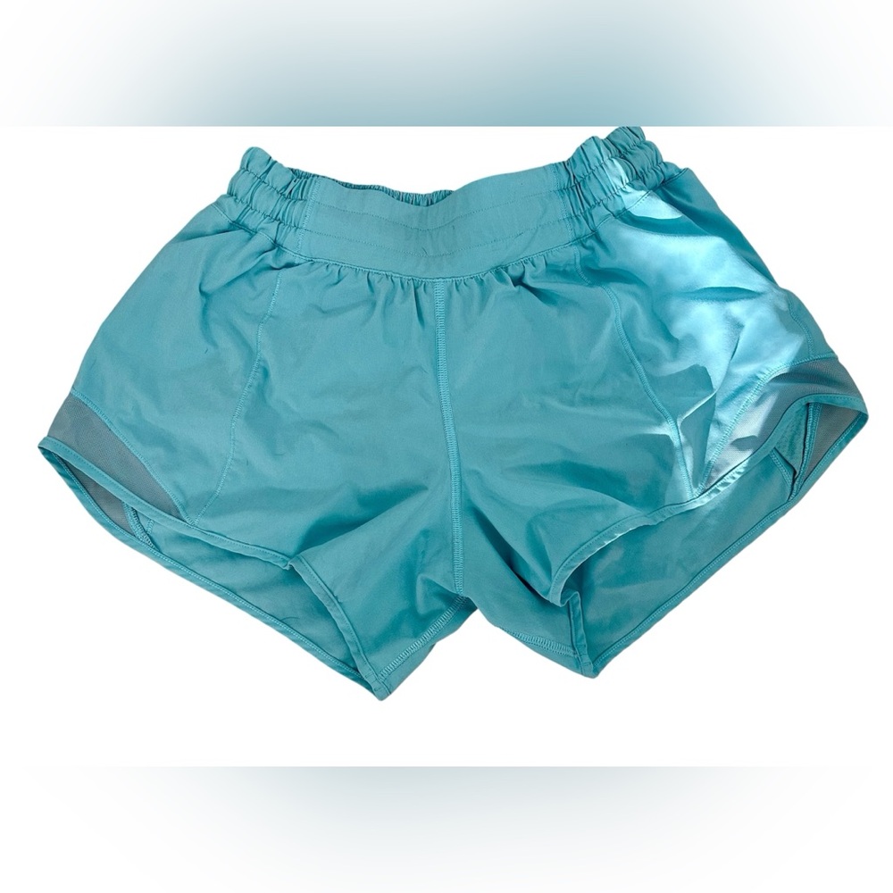 Lululemon High-Rise Hotty Hot Shorts 4”
